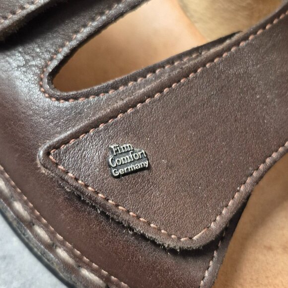 D41 Finn Comfort Germany Milos Soft Coffee Brown Leather Buckle Sandals - Picture 6 of 11